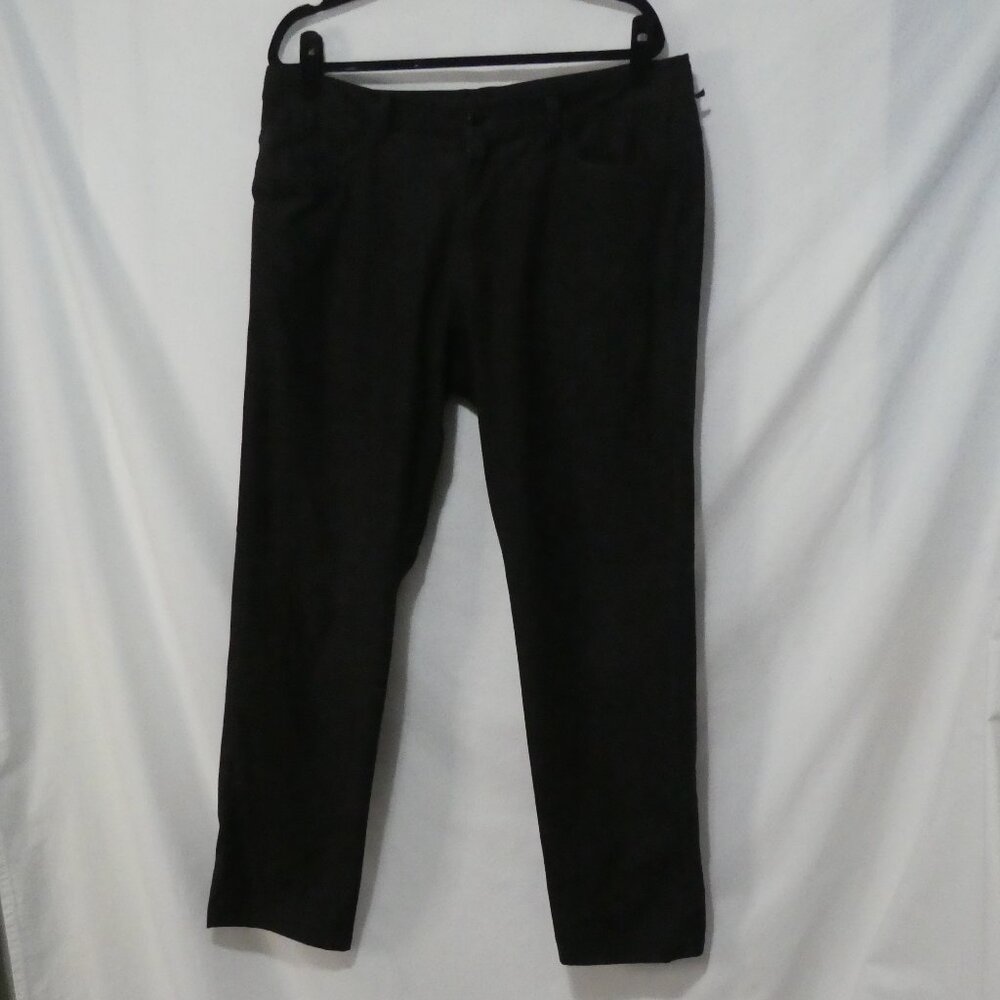 Unbranded | 19 inch waist measured | Classic Black Versatile Pants